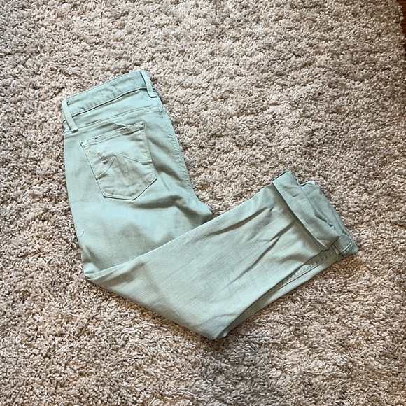 Level 99 mid rise lulu roll up crop size 26 - mint green - Picture 6 of 6